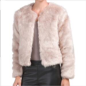 New Carolina Belle Montreal Faux Fur Champagne Rose Jacket VERY TRENDY!  SIZE L